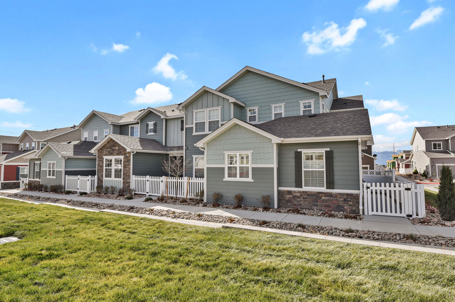Two storeys home in Mountain Vista Heights with attached 2 car garage