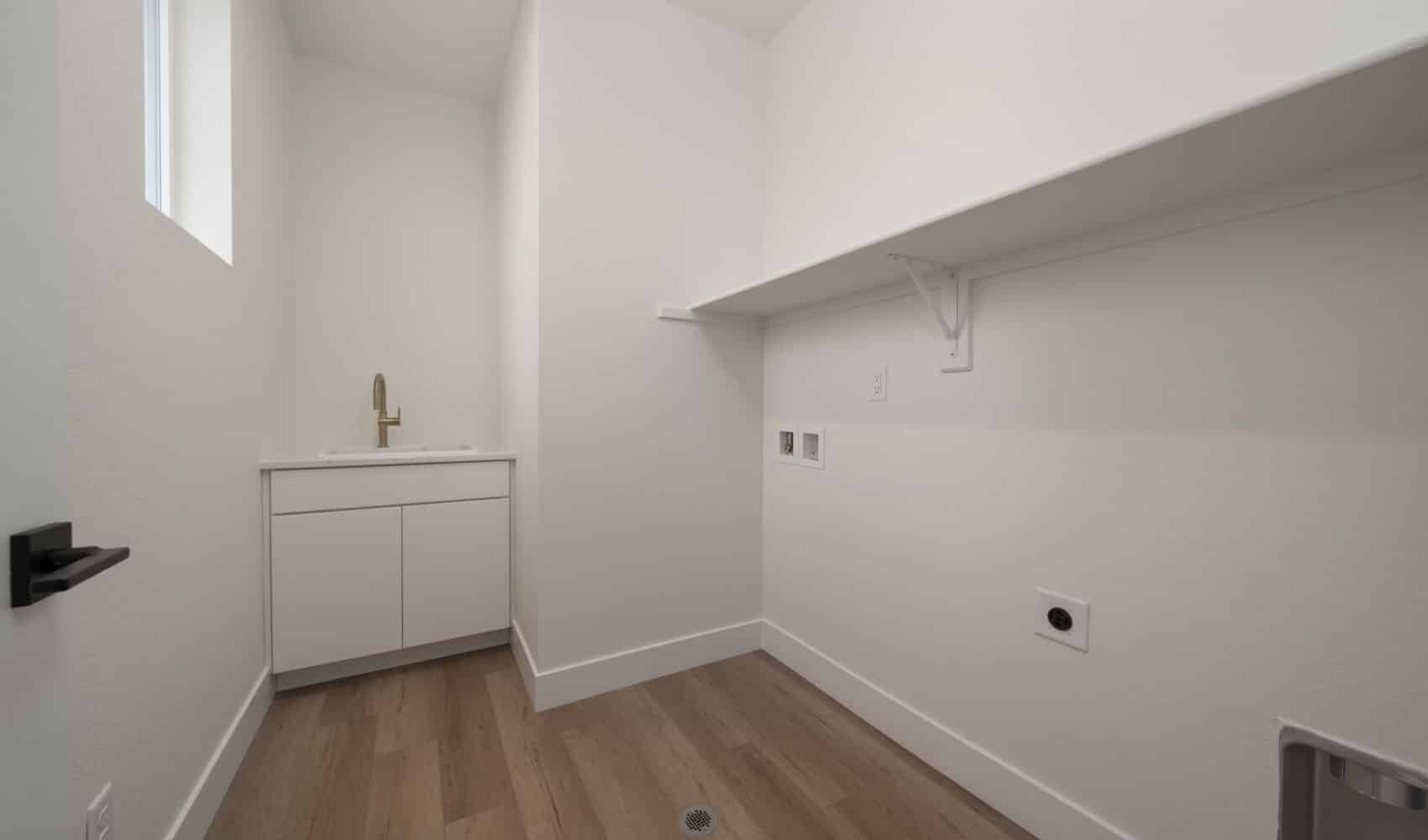 9628 - 4 bedrooms home