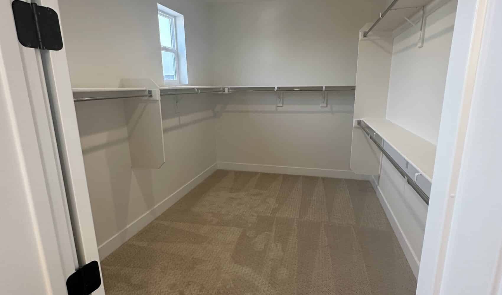 9617 Carcassonne Place - Walk-in Closet